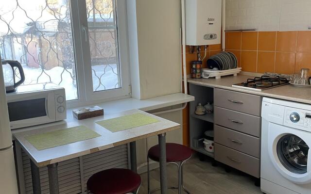 Апартаменты на проезде Строителей 19