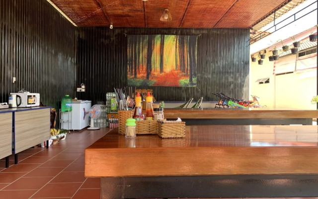MIna Homestay