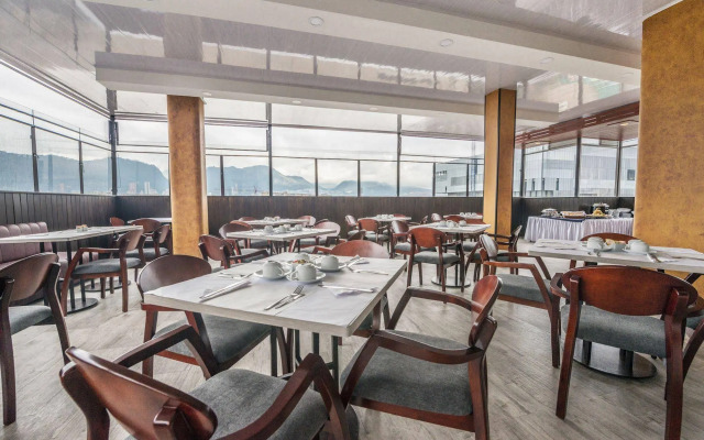 Hotel Grand Plaza Corferias