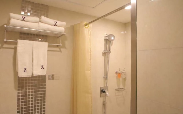 Zhotel Hongqiao Qibao