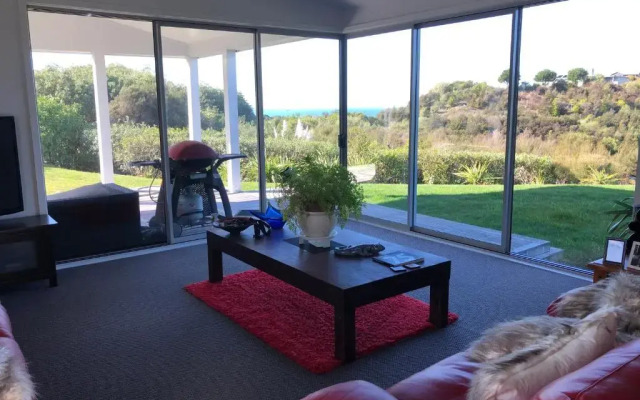 Wilsons Retreat - Hosts On-site