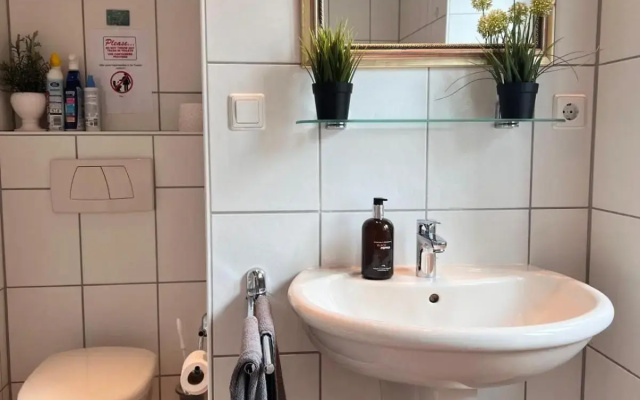 Chicken-Dale INN Appartement incl Netflix Terrasse und optionaler Sauna