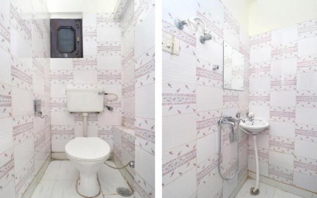 OYO 19403 Hotel Ashish Plaza