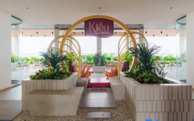 IMPERIAL JADE SUITES at KIEU by KITA