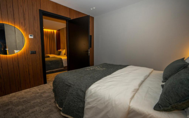 Hotel Consul