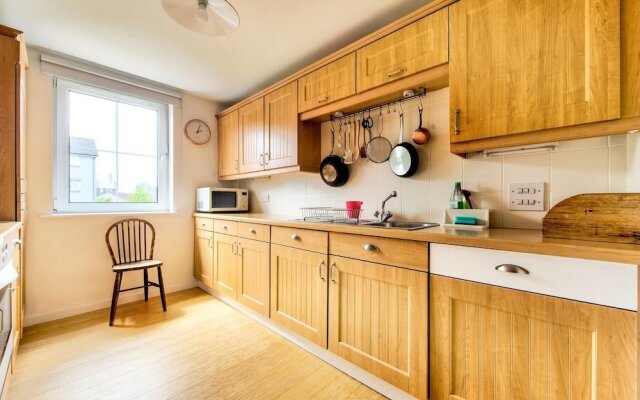 GuestReady Apartment in Leith