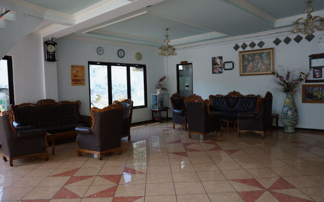 Hotel Surya Indah