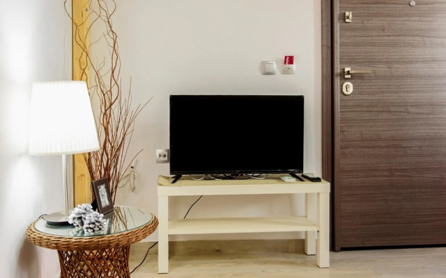 Renovated one bedroom flat in Kerameikos with courtyard by bnbPLUS