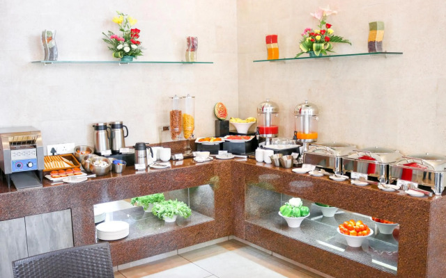 7 Apple Hotel Vadodara