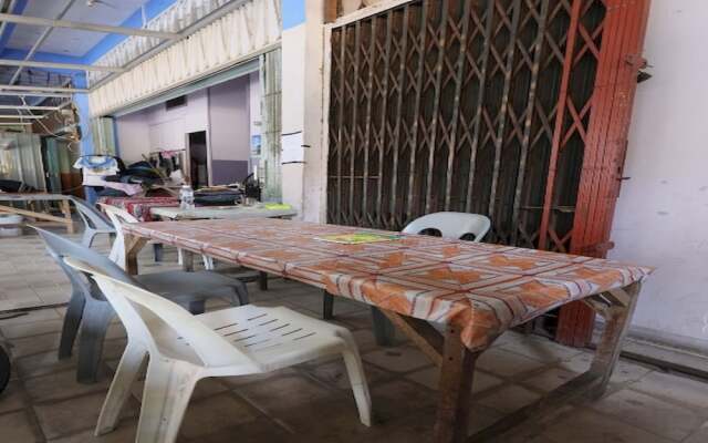 SPOT ON 93276 Fendi 2 Homestay SyariahNearPelabuhan Feri Batam Centre