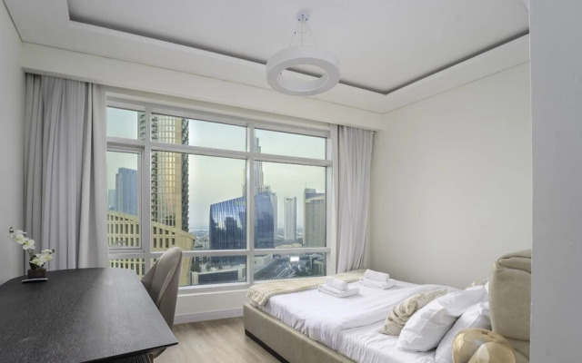 Stunning 2 BR in the heart of Downtown