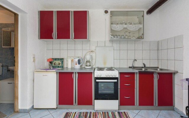 Amazing Apartment in Vir With 1 Bedrooms and Wifi