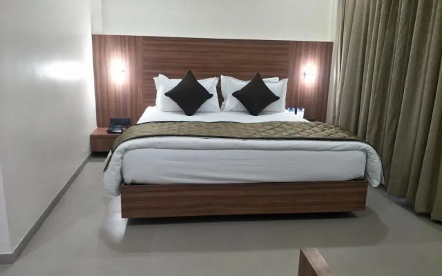 Kyriad Hotel Solapur by OTHPL