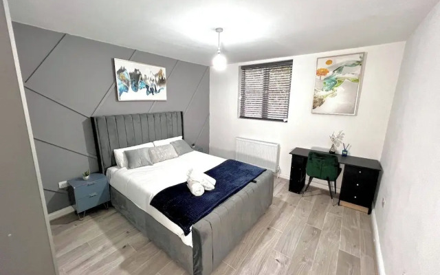 Stylish Spacious 1Bd Apt-kingbed-10min Heaton Park