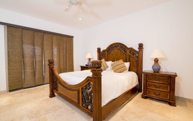 Paraiso Del Mar Resort D601 3 Bed by Casago