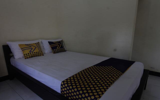 OYO Life 93155 Wisma Sarah