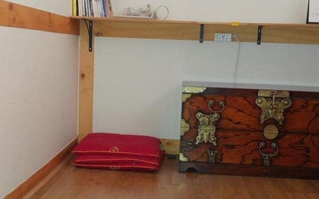 Charm Hanok Guest House