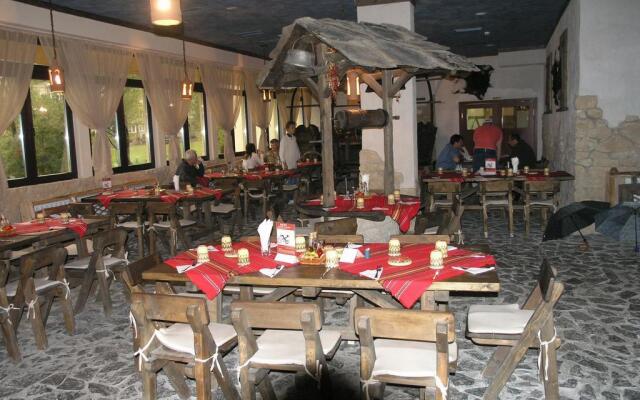Troyan Plaza