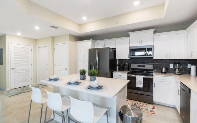 Storey Lake 4751 #308