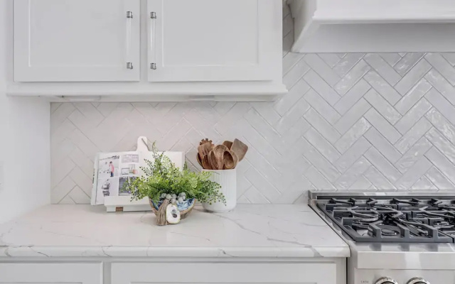 Reel Good Time 100 NEI