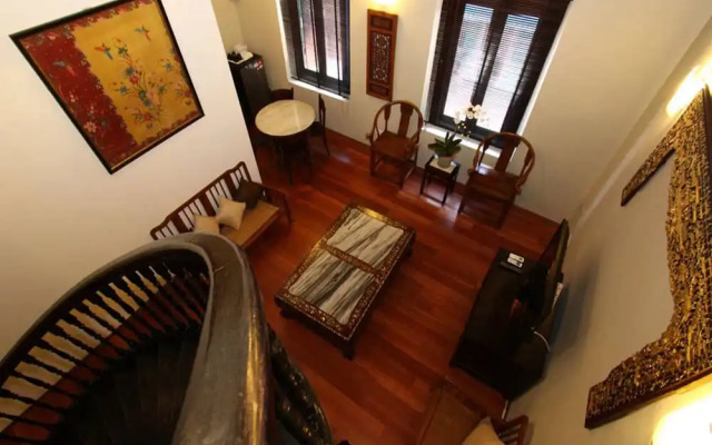 Courtyard At Heeren Boutique Hotel