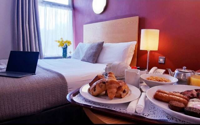 Treacys West County Hotel Ennis