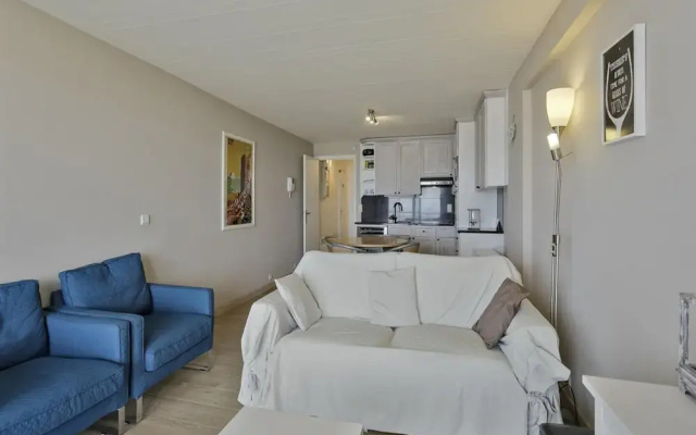 Apartment in Blankenberge With Sea Views