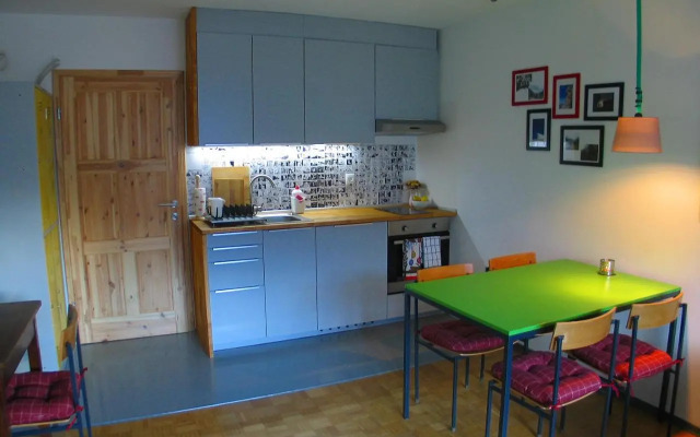 Bad Chaka Apartment