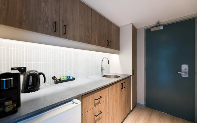 Crowne Plaza Perth by IHG