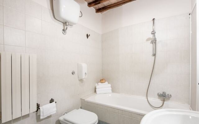 Alluring Apartment in Rapolano Terme with Swimming Pool