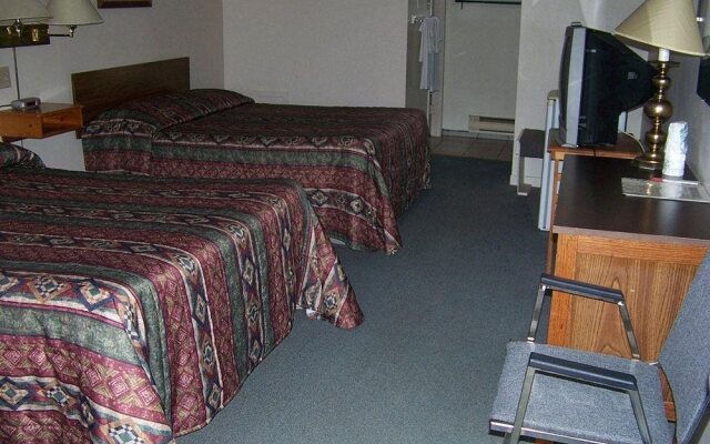Dolan's Motel