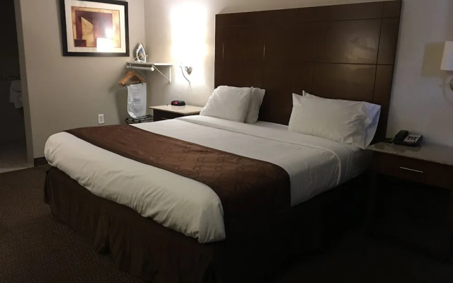 Ramada Rockville Centre