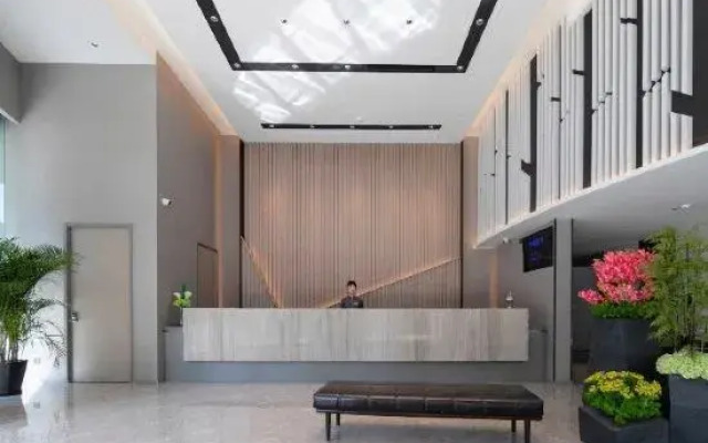 Homeinn Selected Hotel (Wuhan Fanhai CBD)