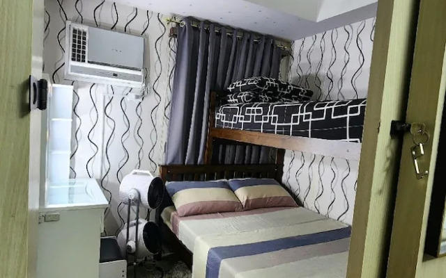 Elegant Studio @ Grass Residences 1-5 persons only, Quezon City