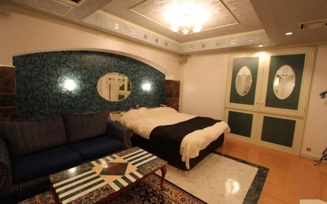 Hotel LaLa (Adult Only)