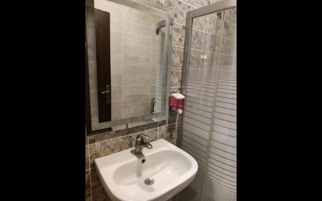 "30 1-bedroom Rental Unite With Services Nearby"