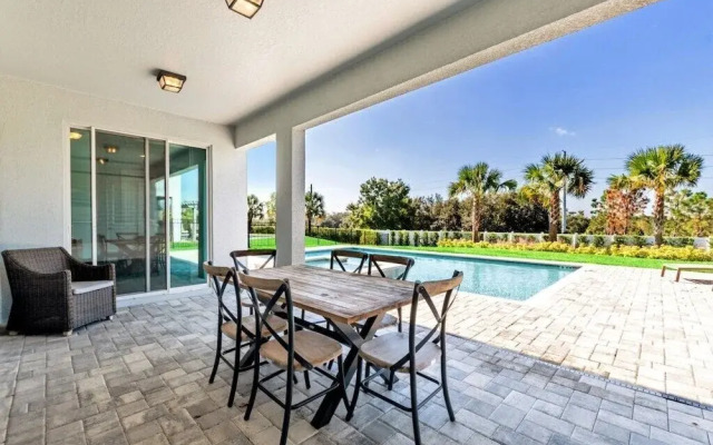 Southfield Villa Encore