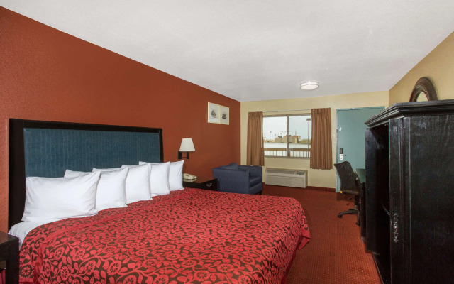 Travelodge by Wyndham Downtown Chicago