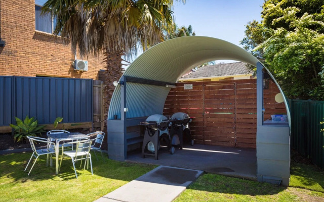 The Palms Apartments