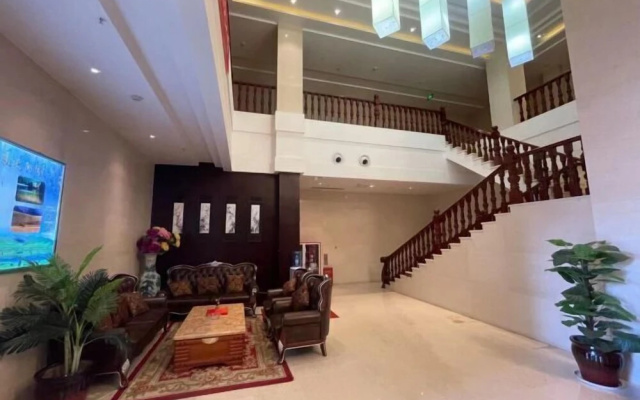 Guwan Hotel – Lobby – Ngawa