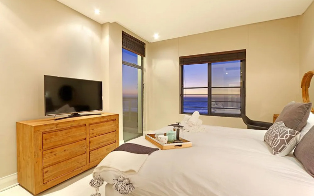Eden on the Bay 277