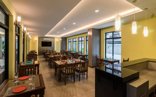 Olive Tree Hotel