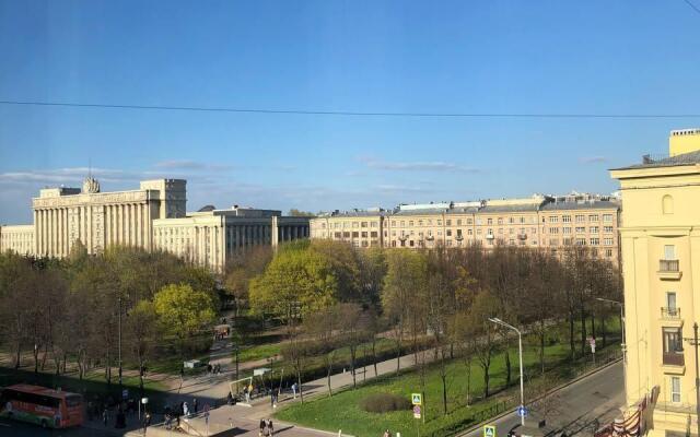 Apartments on Moskovsky Prospekt 197