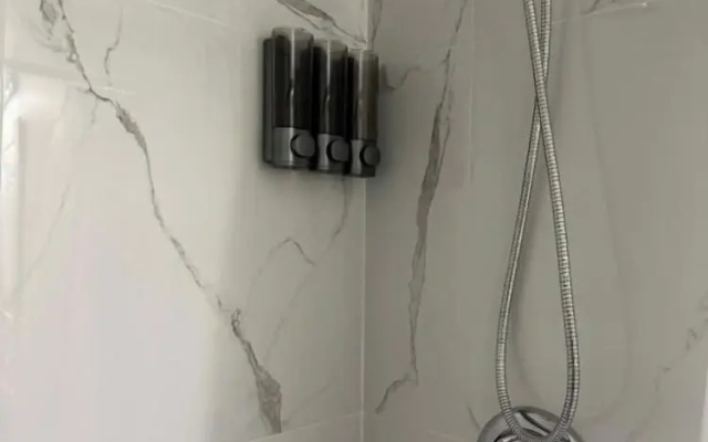 Ajax City Suite