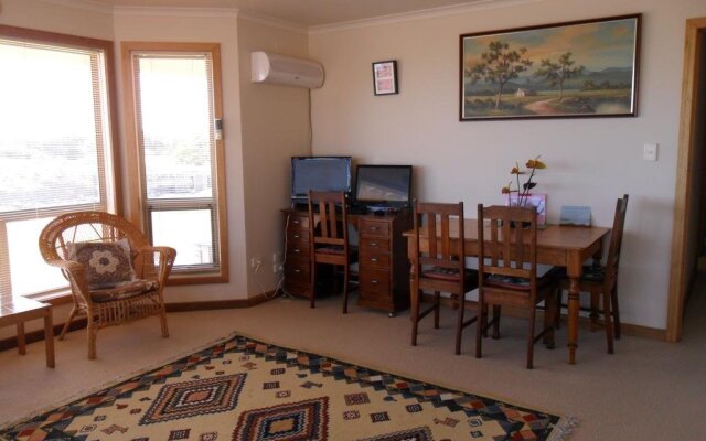 Costa Plenti Southend BnB