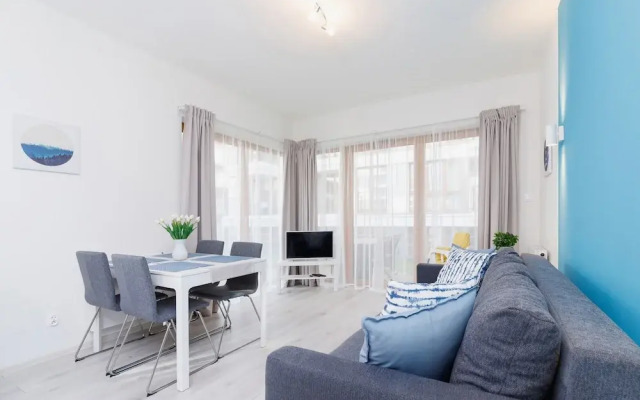 Stylish Apartment Rakowicka by Renters