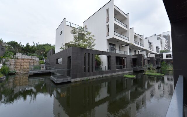 Wuzhen Wangfu Resort Villa