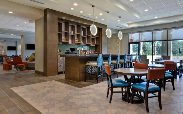 Home2 Suites by Hilton Orlando at Flamingo Crossings