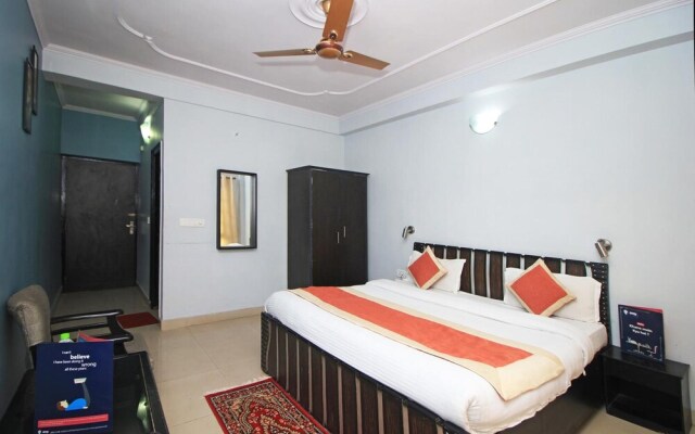 Oyo 4109 Hotel Traveller Inn