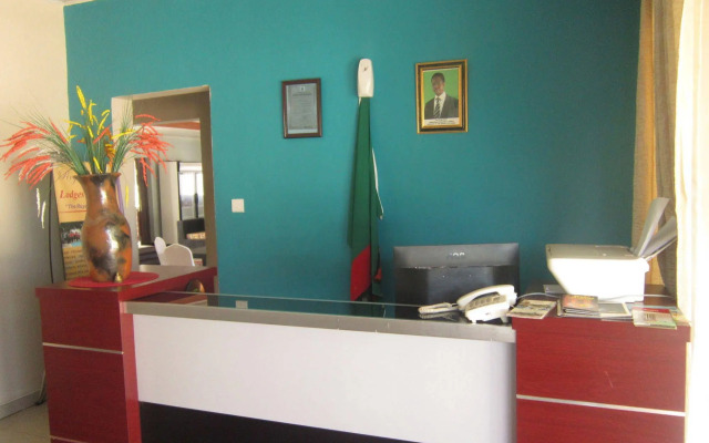 Royal Olympia Lodges and Safaris